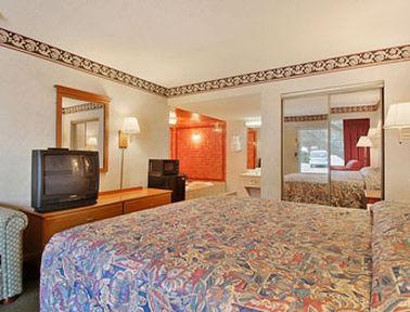 Rodeway Inn Leesburg Chain Of Lakes Bilik gambar